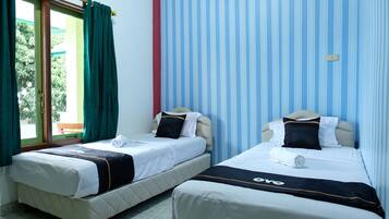 디럭스 트윈룸 | 책상, 무료 WiFi, 침대 시트