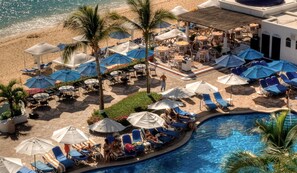 Outdoor pool - Luxury One Bedroom Suite. Sleeps 6 (Cabo San Lucas)