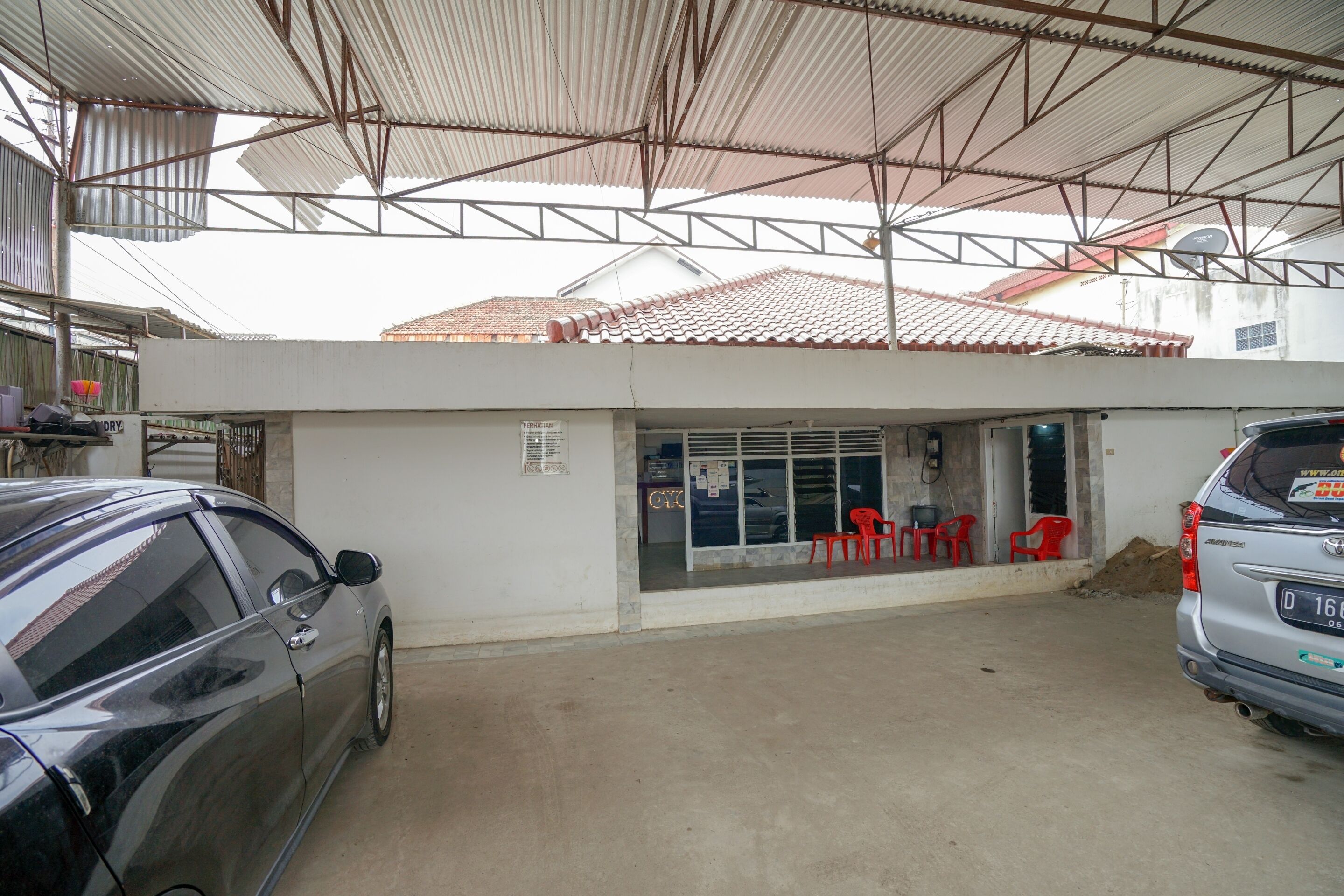 Photo - SUPER OYO 1868 Penginapan Sekip