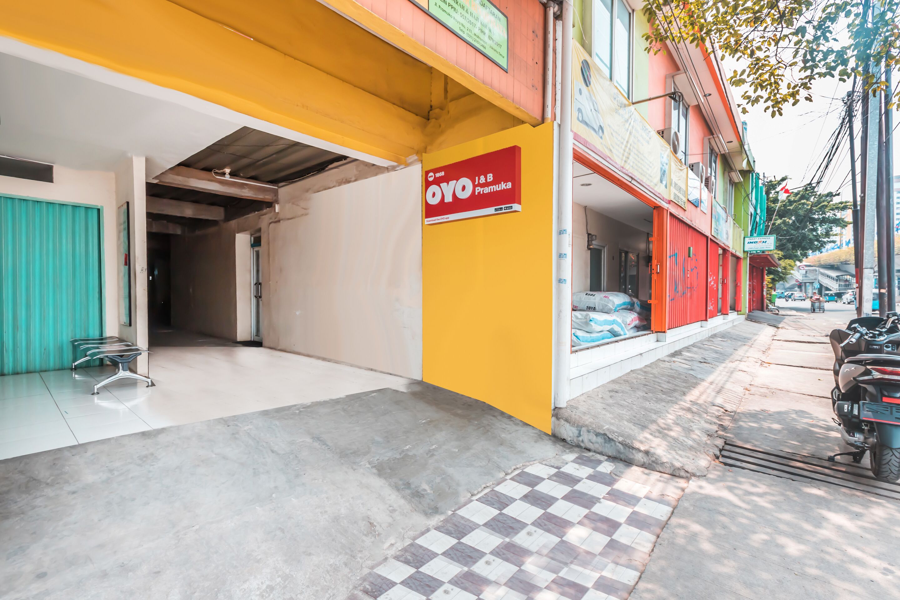 Photo - Hotel O J&b Room Pramuka