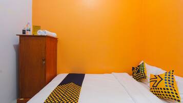 غرفة اقتصادية مزدوجة | واي فاي مجانًا وملاءات أسرّة