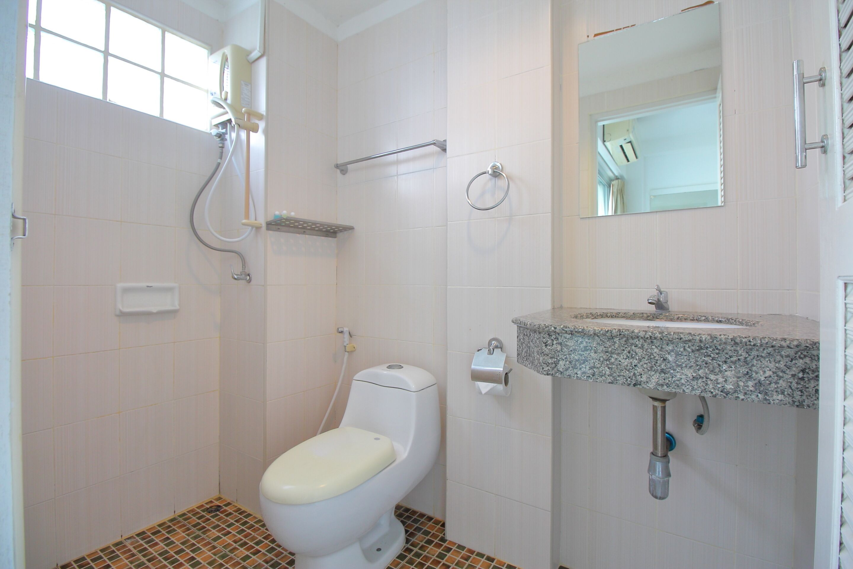 Foto - Super OYO 498 Ladawan Villa