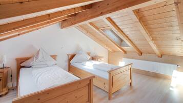 2 Schlafzimmer, Bügeleisen/Bügelbrett, kostenloses WLAN, Bettwäsche