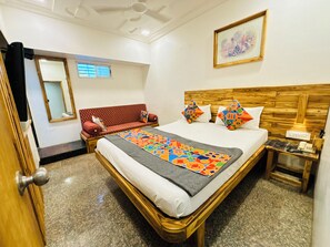 奢華四人房 | 隔音、床單