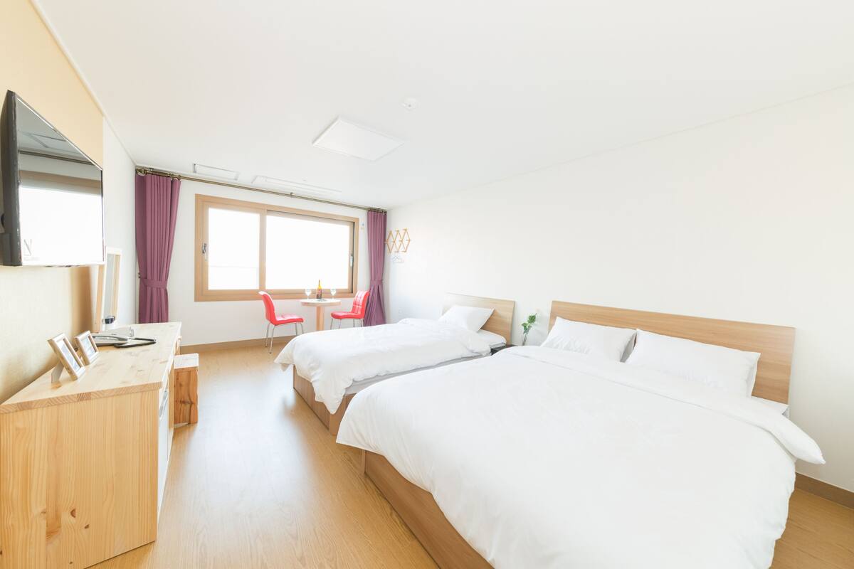 Deluxe Twin Room | Soundproofing, free WiFi