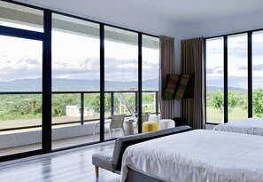 Panoramic Quadruple Room, Multiple Beds, Balcony, Mountain View | Premium bedding, down comforters, free minibar, individually decorated - Still Hills Inn (Hengchun)