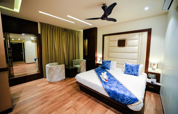 In-room safe, individually decorated, individually furnished