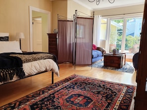 Deluxe Suite - On Pinewood Guest House (Cape Town)