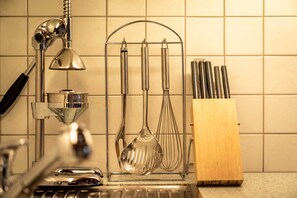 Private kitchen - Apartment Hochberg at House Gutwenger (Innervillgraten)