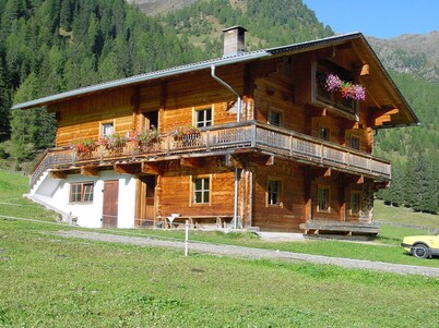 Apartment on the ground floor - Almhütte Gutwenger - Unterstalleralm