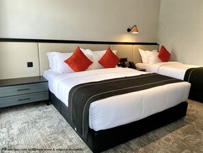 家庭房 (Standard) | 迷你吧、客房内保险箱、特色装修、特色家居