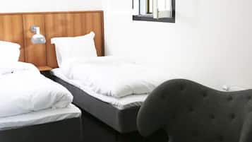 1 bedroom, down duvets, individually decorated, individually furnished