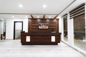 Reception - Hotel Green Valley (Reasi)