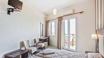 ํธ์๋ฃธ, ์๋ด ์ ๋ง | ๋ฐฉ์ ์ค๋น, ๋ฌด๋ฃ WiFi, ์นจ๋ ์ํธ