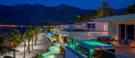 Premium Apartment, 1 Bedroom, Pool Access | Terrace/patio