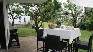 Leilighet, hageutsikt | Terrasse/patio