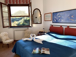 Villa, 3 Bedrooms | 3 bedrooms, cribs/infant beds, free WiFi, bed sheets