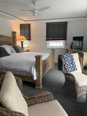 Studiosuite – junior | Sengetøy av topp kvalitet, dundyner og senger med overmadrass