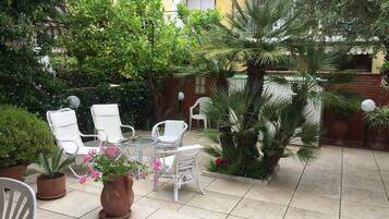 Apartment, 2 Bedrooms | Terrace/patio