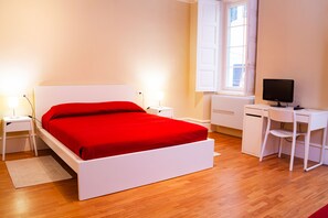 2 camere, ferro/asse da stiro, Wi-Fi, lenzuola