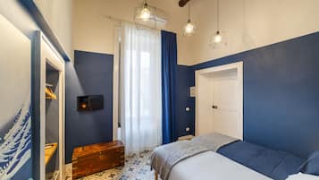 Double or Twin Room | Down duvets, pillow-top beds, free WiFi, bed sheets