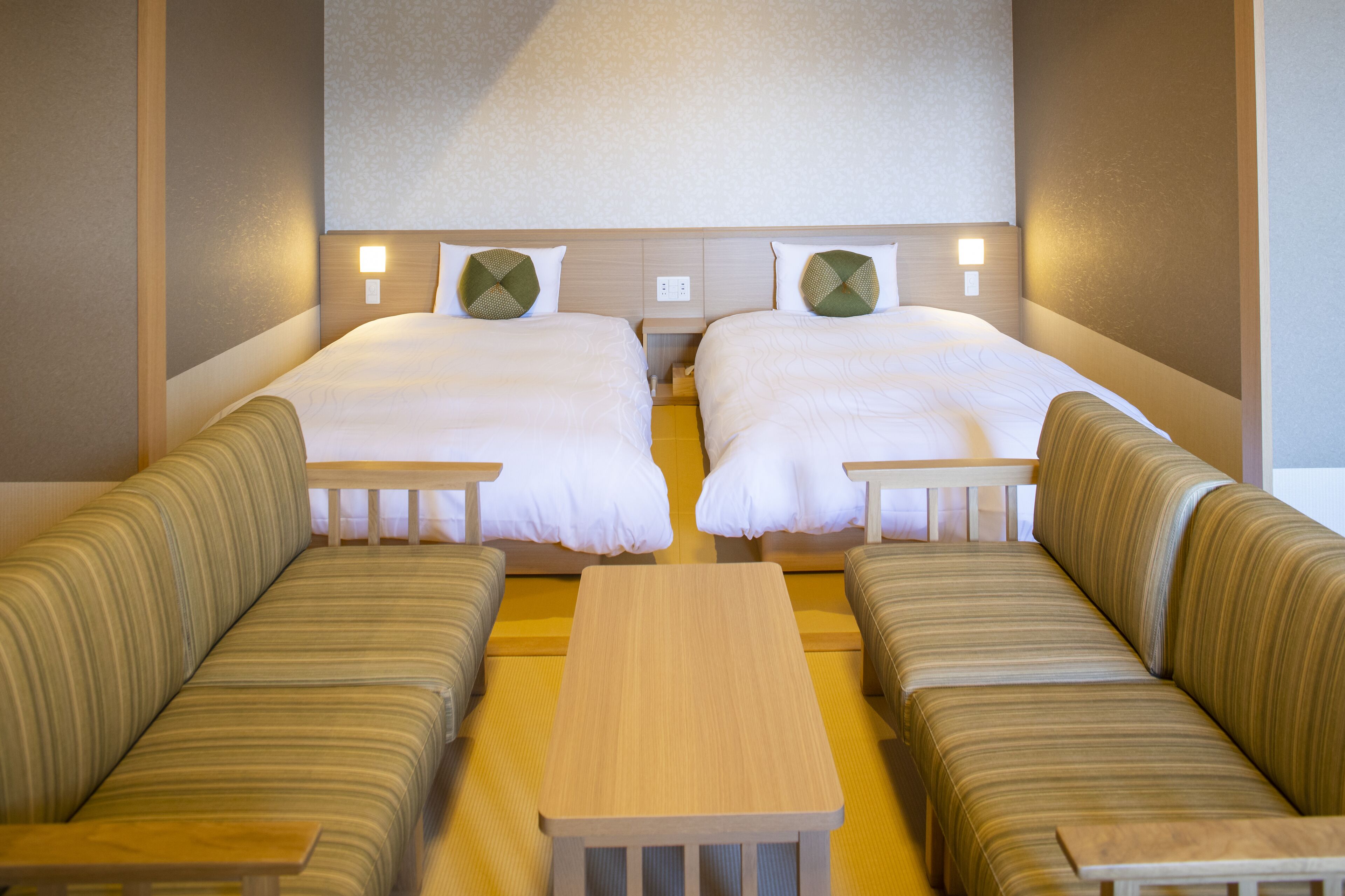 triple room, min 4 nights, no smoking, no cleaning during stay | 1 bedroom, down duvets, in-room safe, desk