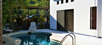 Beach & Home Nacazcol