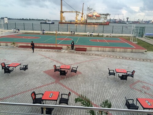 81 Division Officers Mess Apartment