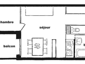 A hotel room layout with a balcony, a living area, and a kitchenette. - Cozy 2-room apartment, 5 people, Les Saisies (Les Saisies)