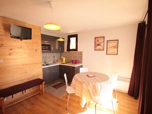 Dining - Cozy 2-room apartment, 5 people, Les Saisies (Les Saisies)