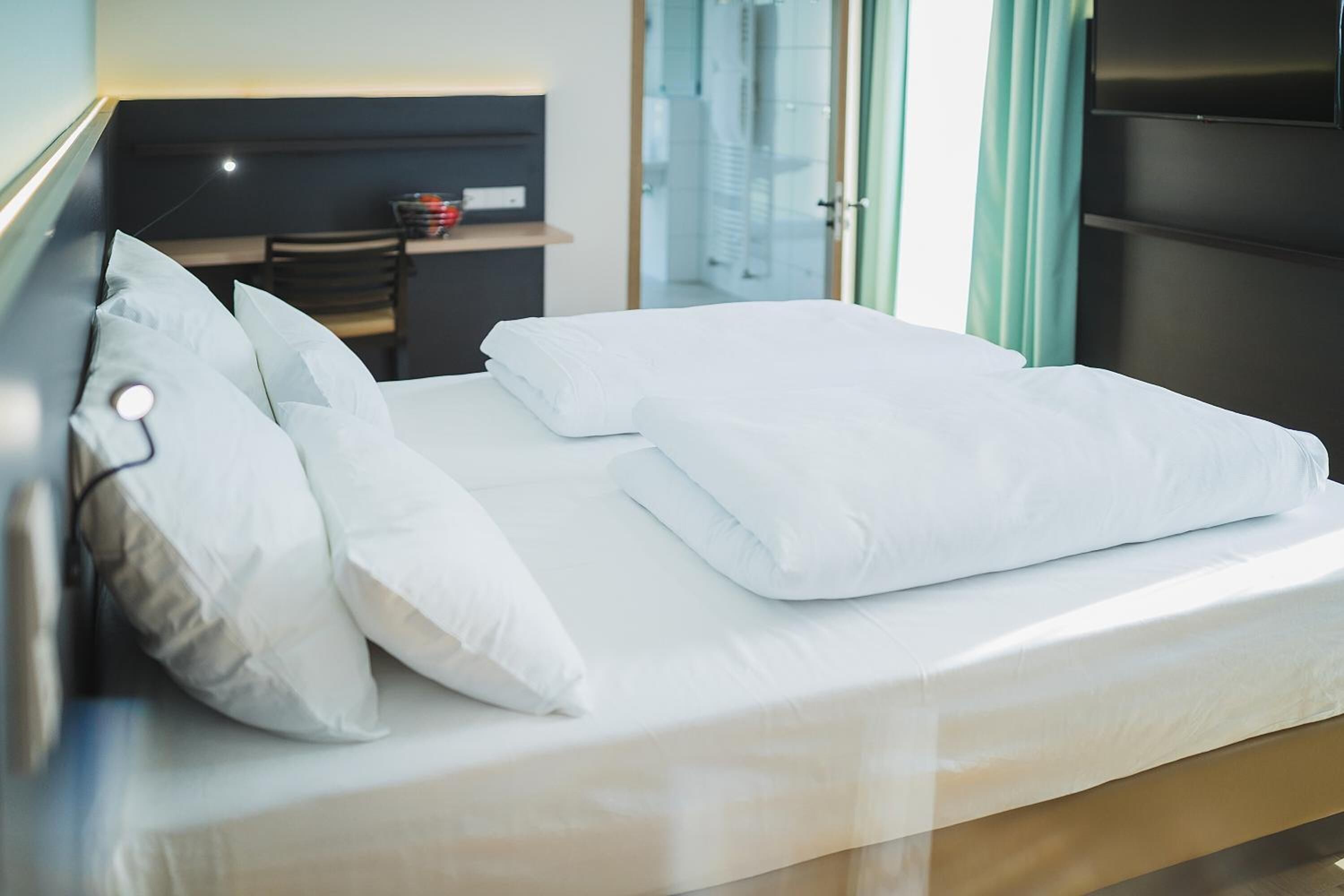 in-room safe, desk, laptop workspace, soundproofing