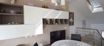 Apartment Roberto with Sea View