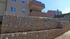Exterior - Apartment Nevena (Omisalj)