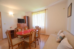 Living area - Apartment Anica (Omisalj)