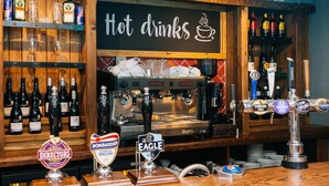 Bar (on property) - Duke of Wellington (Cheltenham)