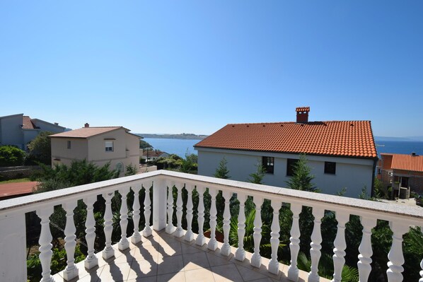 Balcony view - Apartments Adriana (Omisalj)