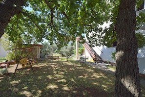 Children's play area - outdoor - Apartments Adriana (Omisalj)