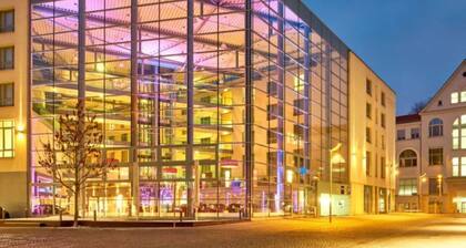 In the heart of Erfurt - standard room at Hotel Dorint