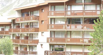 Studio chaleureux pour 4 pers., proche centre Val d'Isère, avec WIFI