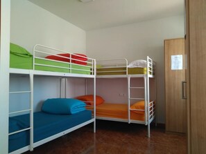 Free WiFi, bed sheets