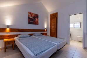 2 slaapkamers, een strijkplank/strijkijzer, wifi, beddengoed