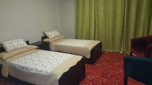 Free WiFi, bed sheets