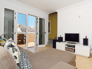 TV