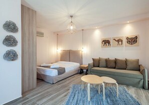 32-inch Smart TV with cable channels, TV, tablet - Iliovasilema (Lemnos)