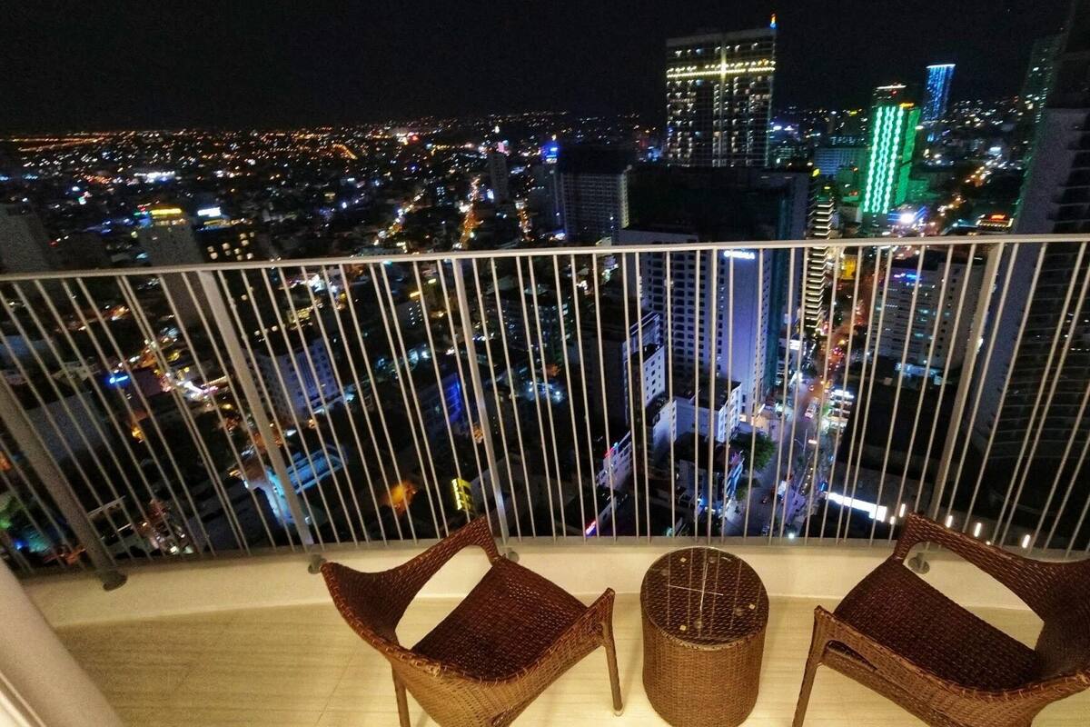 Deluxe Double Room, City View | Balcony view