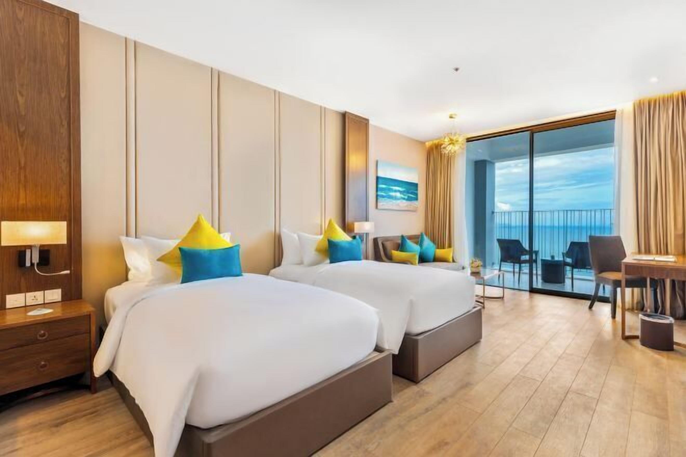 Minibar, in-room safe, blackout curtains, soundproofing