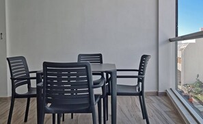 Dining - Costa Azul 3 right (Puerto de Naos)