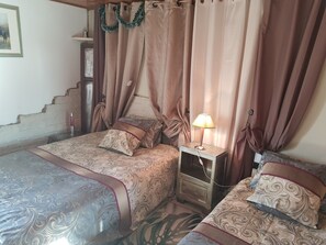 1 bedroom, free WiFi, bed sheets - B&B room sings crystal (Target)
