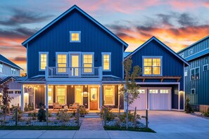 Exterior - Welcome to . at Lake Chelan (Chelan)