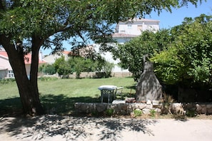 Garden - Apartment Sanja (Pag)